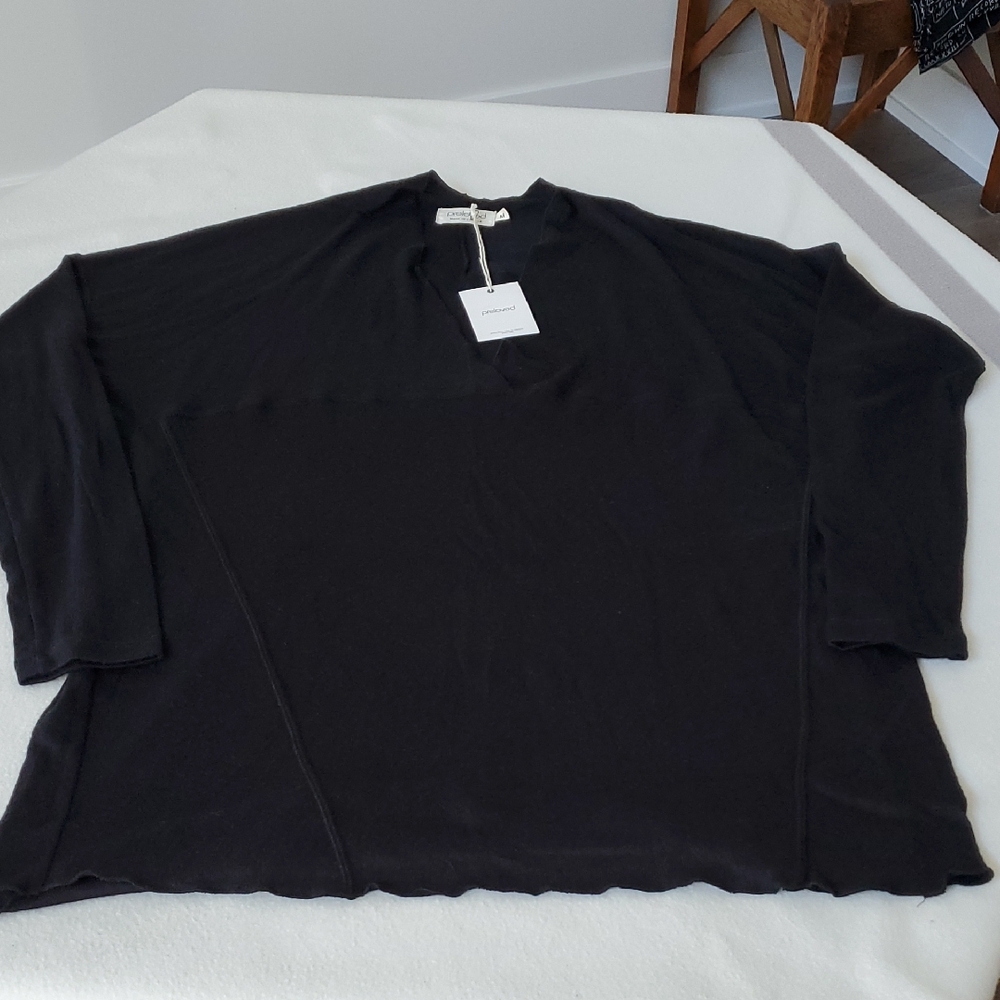 Preloved Black Long Sleeve Top